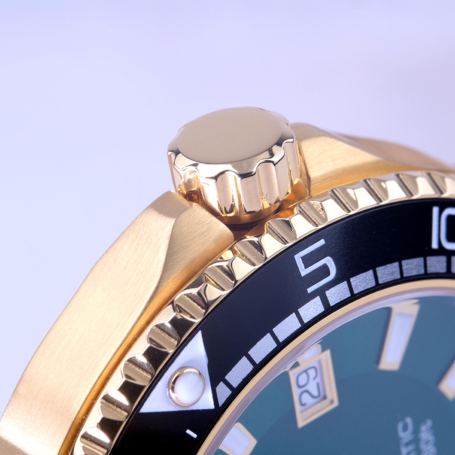 Swiss Military SMA34086.06